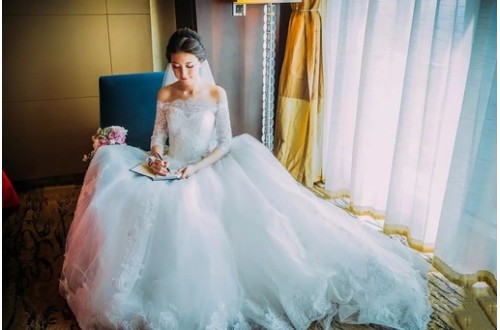 結婚婚紗選什么牌子的呢？什么牌子的婚紗好一點？中國婚紗十大品牌排行榜