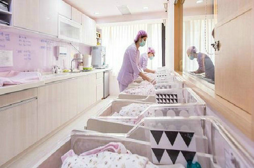 不懂產后護理怎么辦？來深圳安恩寶月子中心給你最貼心的照顧