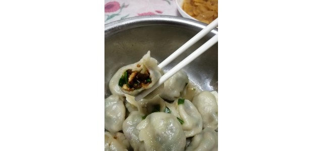 打造自己的品牌效應，做自己的代言人。
