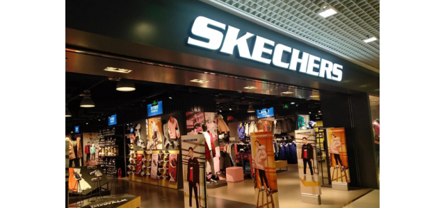 來自美國的運動品牌在中國的年收入為184億，超過了李寧等本土品牌。