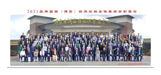 品牌強勢的優秀企業大鵬教育，年初又斬獲兩項大獎